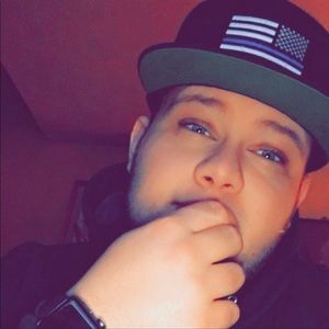 Meet your Posher, Thomas